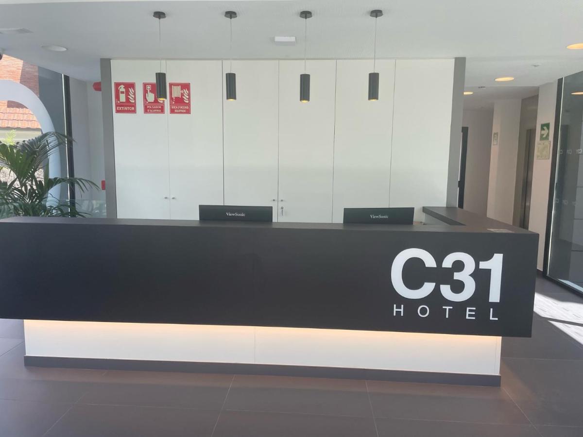 Hotel C31 Castelldefels Kültér fotó